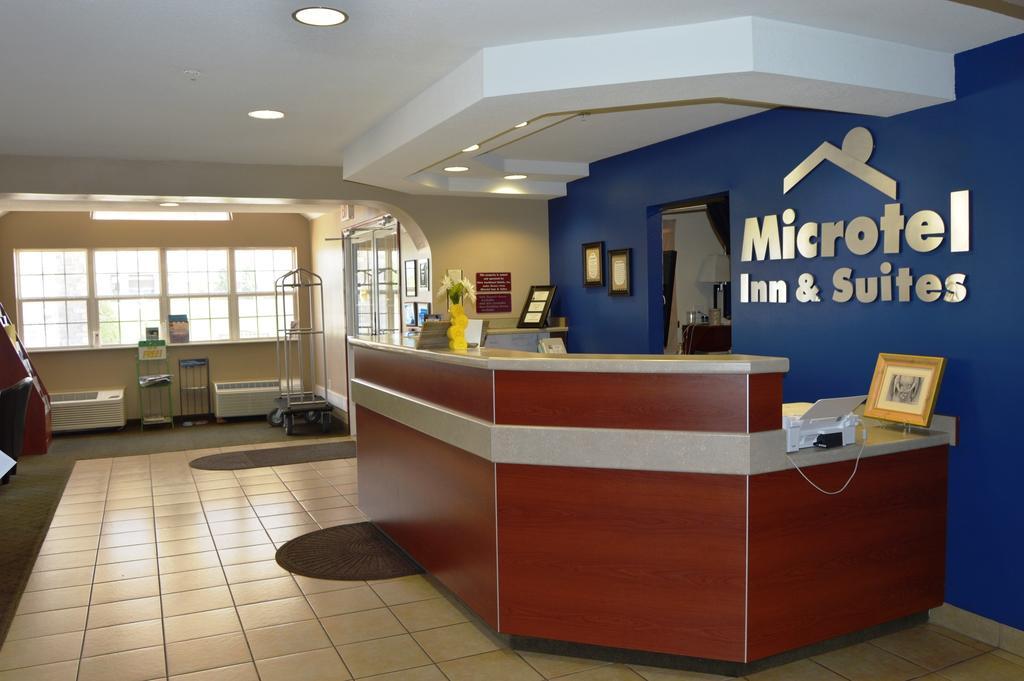 Microtel Inn And Suites By Wyndham Miami Ok Luaran gambar